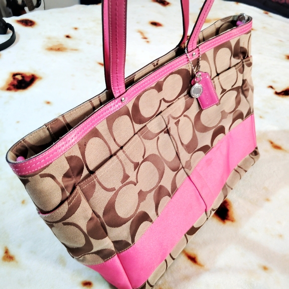 Vtg Y2K Authentic Coach Classic Monogram Barbiecore/Pinkcore Large Tote - Picture 15 of 16
